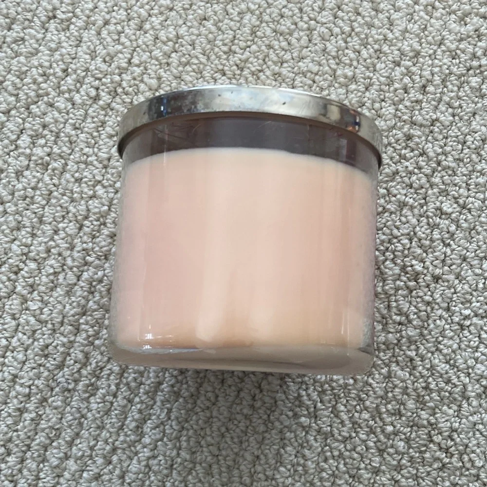 NEW Bath & Body Works Rose Water & Ivy Scented Three Wick Candle White Barn